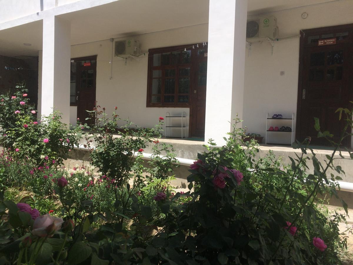 Salom Hostel Panjakent Exterior foto